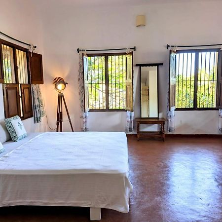 House Of Harmony, Auroville Eksteriør billede